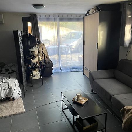 Studio Cosy Avec Grand Jardin Privatif Oasis Provencale A Taradeau Екстер'єр фото